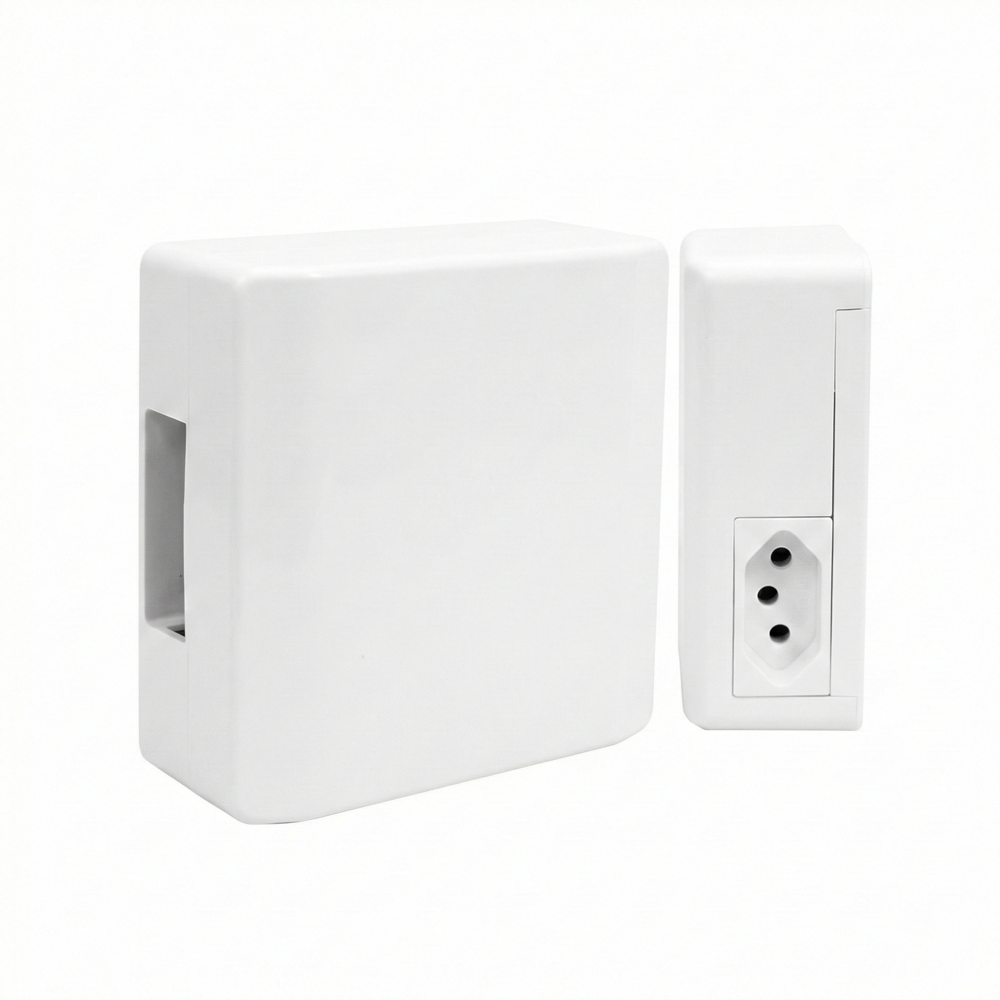 Centrinho de Sobrepor com Tomada 20A - Caixa para 1 Disjuntor DIN